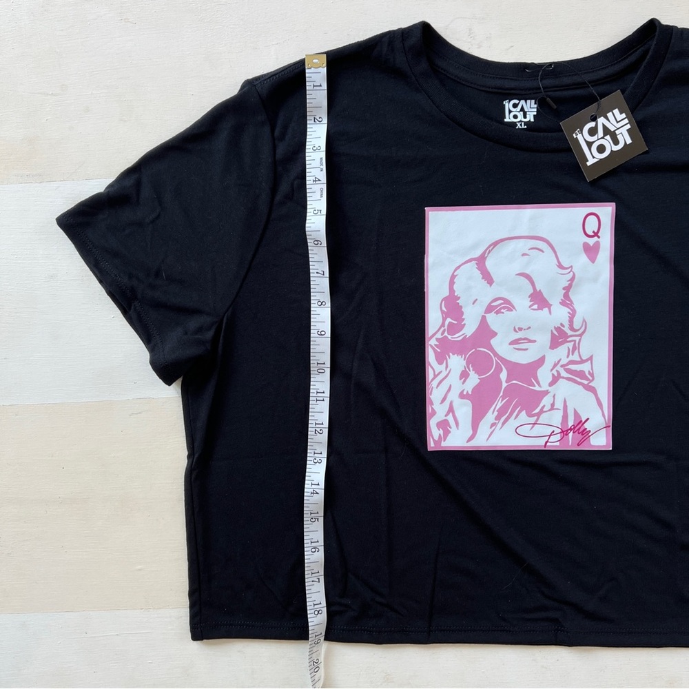 Dolly Parton T-Shirt Cropped Pink Queen of Hearts Nashville Black XL So Soft NEW - Picture 4 of 10
